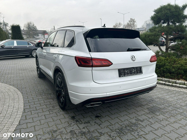 Volkswagen Touareg - 6