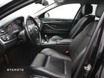 BMW Seria 5 520i Touring Luxury Line - 4