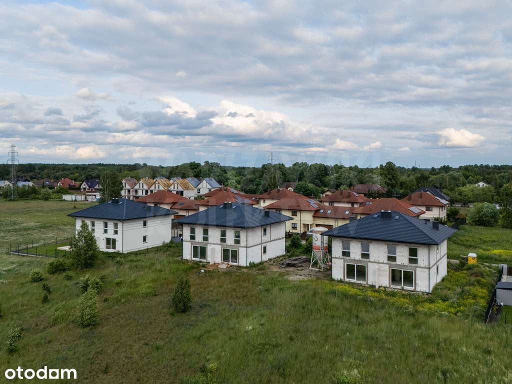 Nowoczesny dom w zielonej okolicy.-11