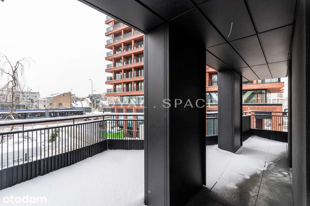 Przestronny apartament z 20 metrowym tarasem-14