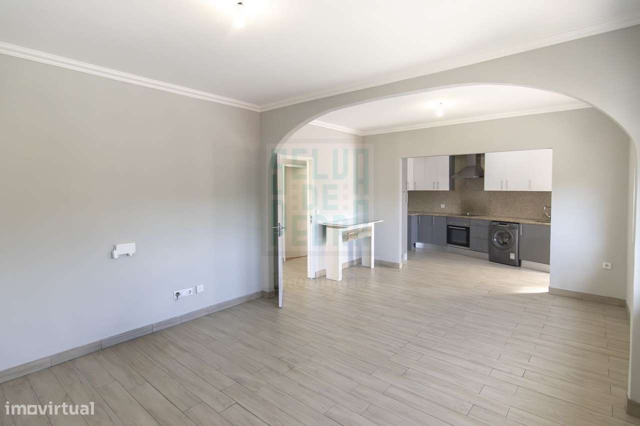 T3 Andar Moradia com 2 garagens box - Grande imagem: 4/24