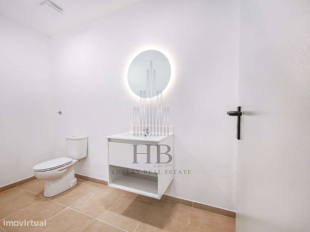 Apartamento T3 com varanda e vista Mar-42