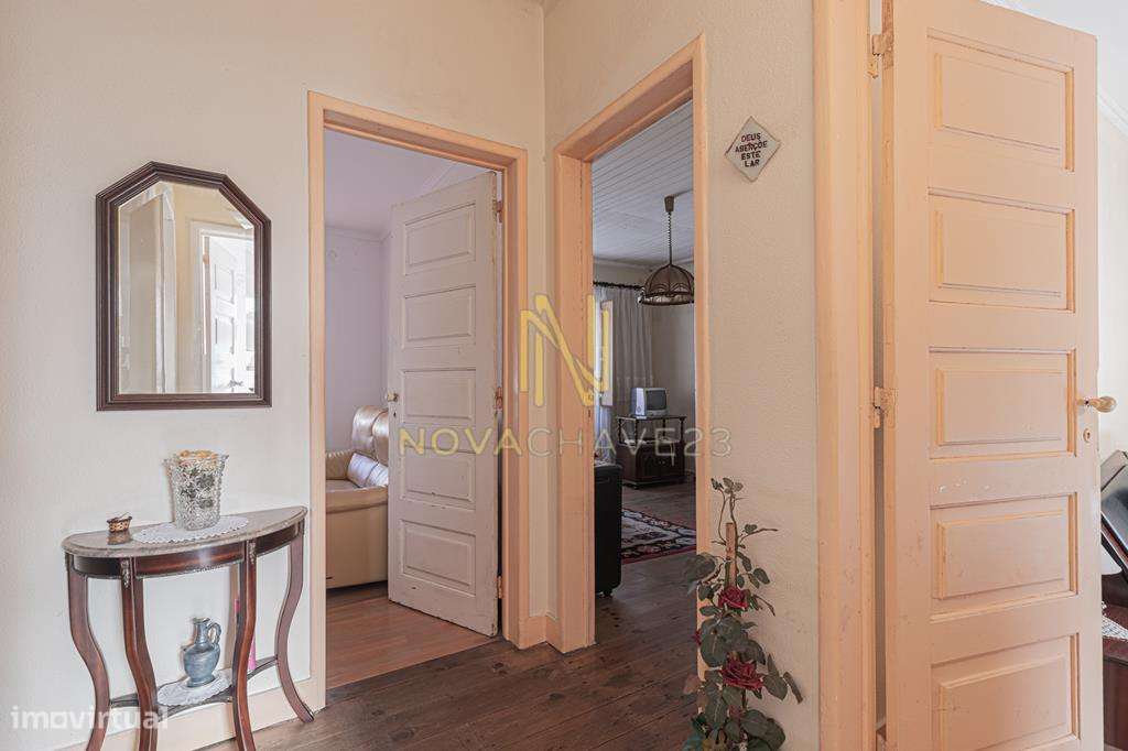 Prédio no Cacém | 509 m² de Terreno | Rendimento Imediato-23