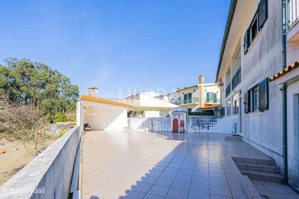 Moradia T4 à venda em Mataduços, Esgueira, Aveiro – Espaço, Conforto e-37