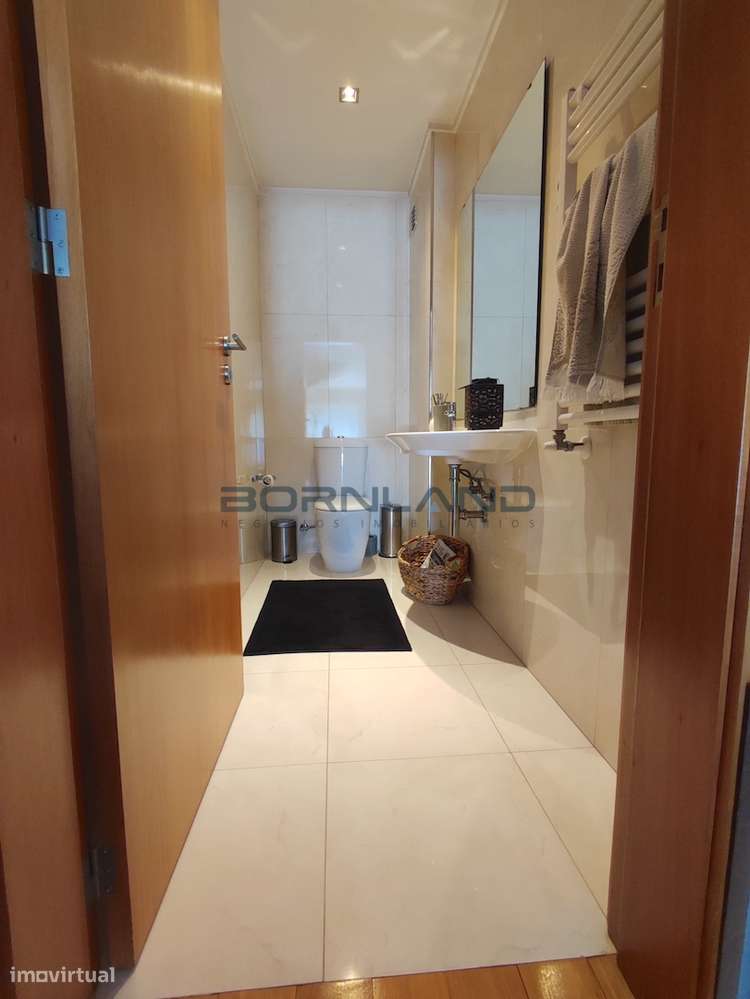 Moradia em Banda T3 + Escritório-7