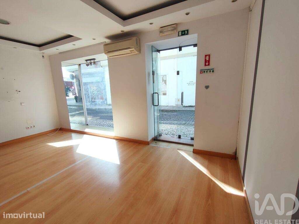 Loja / Estabelecimento Comercial em Caldas da Rainha - Nossa Senhora d - Grande imagem: 5/17