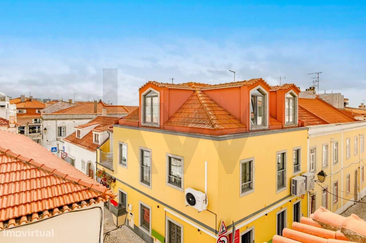 Apartamento totalmente renovado, muito luminoso, no Centro Histórico d-23