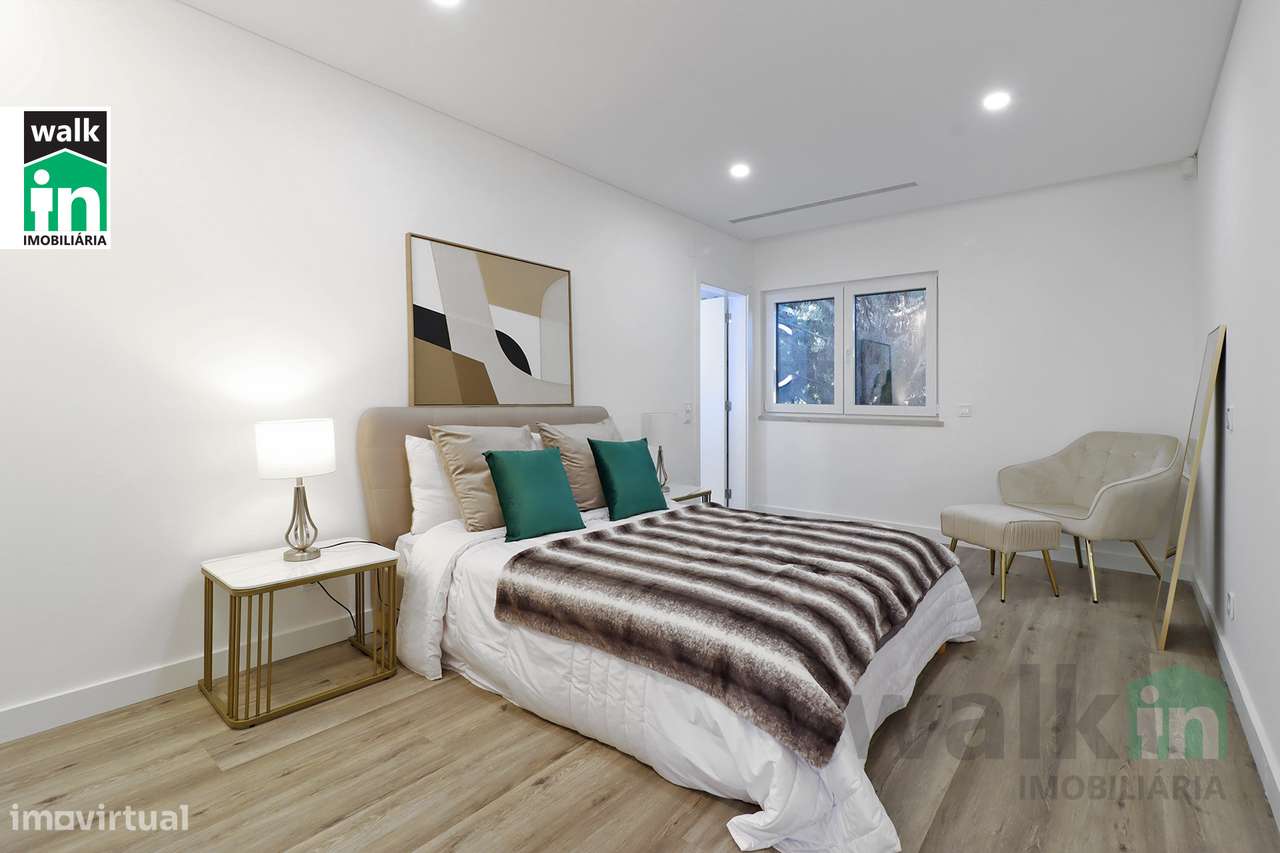 Moradia Térrea de Luxo V4 com Piscina na Herdade da Aroeira-26