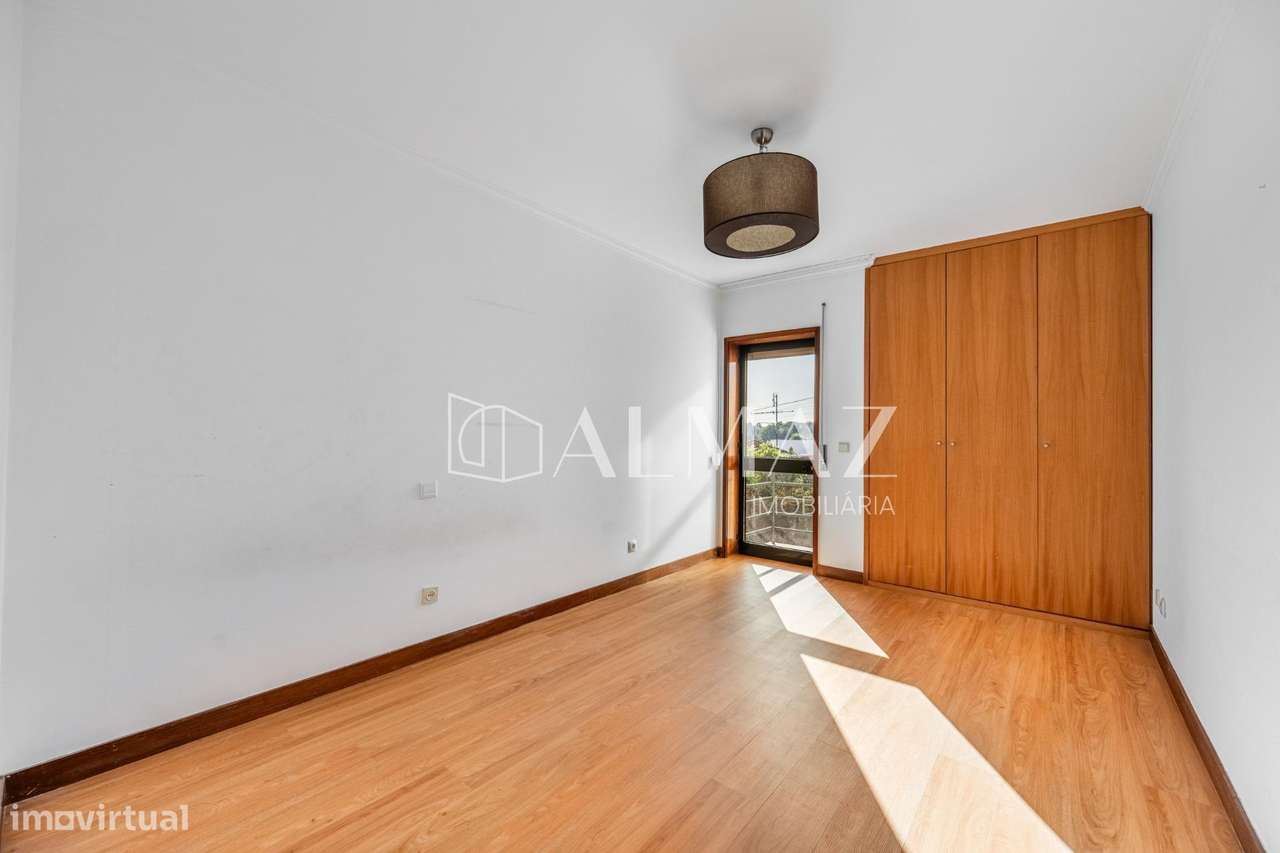 Apartamento T2 em Azurém, Guimarães | Excelente Oportunidade de...-16