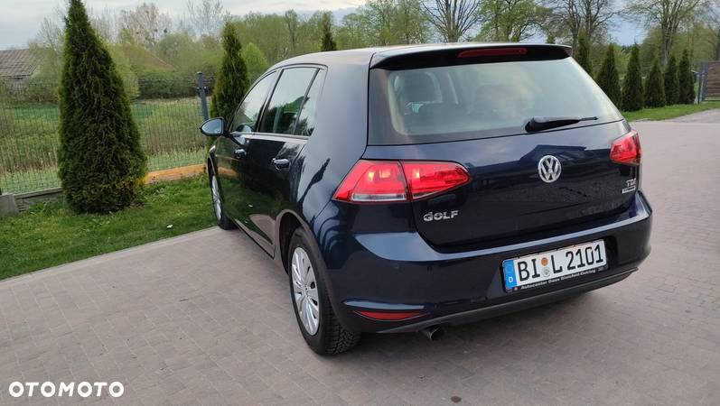 Volkswagen Golf 1.6 TDI DPF Comfortline - 12