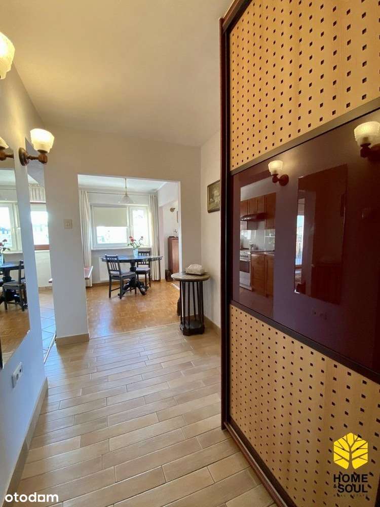 Ciche mieszkanie z balkonem i piwnicą blisko metra-10