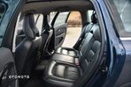 Volvo XC 70 2.4D Momentum - 30