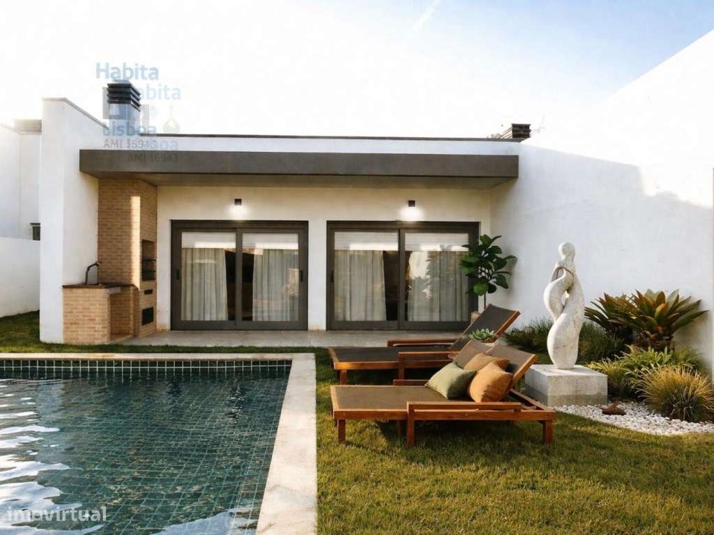 Espetacular Moradia T4 com Piscina e Jardim Exclusivo-6