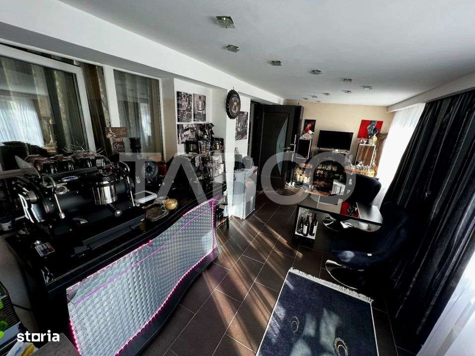 Apartament 3 camere si terasa inchisa de vanzare in cartierul Manastur - Imagine principală: 3/9