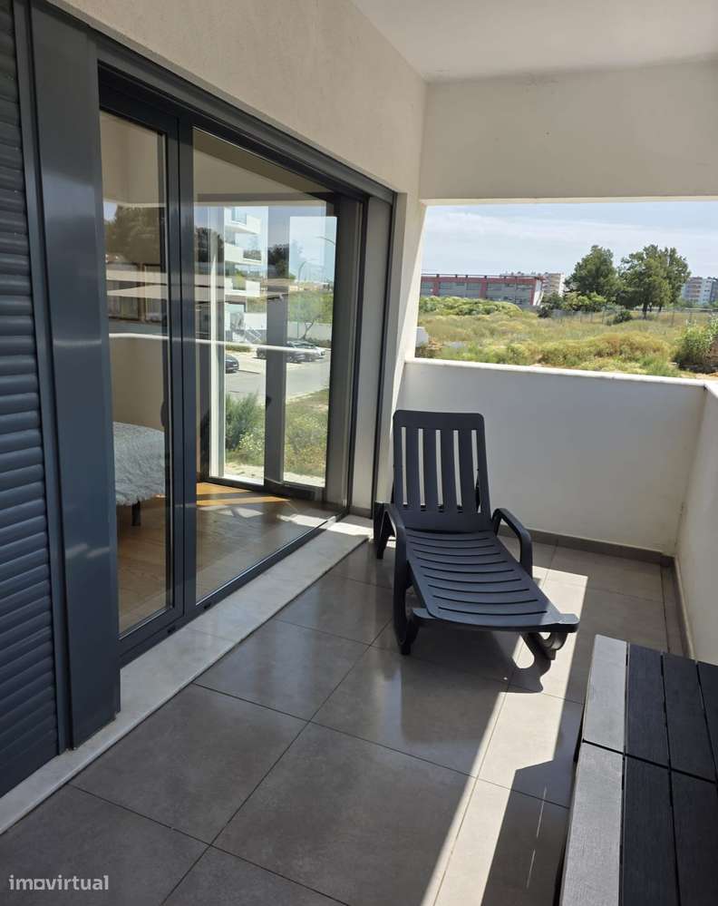 Apartamento T1 com lugar de garagem e Piscina - Lejana, Faro-11