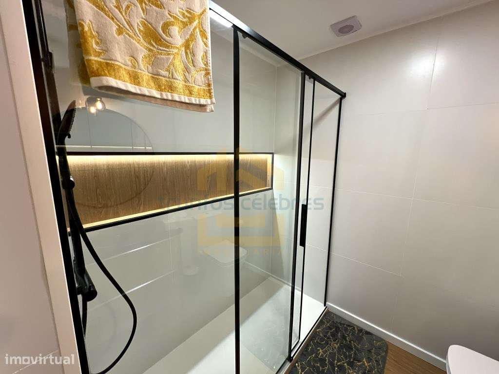 Apartamento T2 com Garagem | Design Moderno no Centro da Póvoa de V...-6