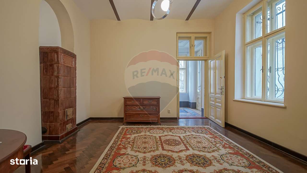 Investiție!!! Imobil individual, strada Michael Weiss, Brașov - Imagine principală: 4/20