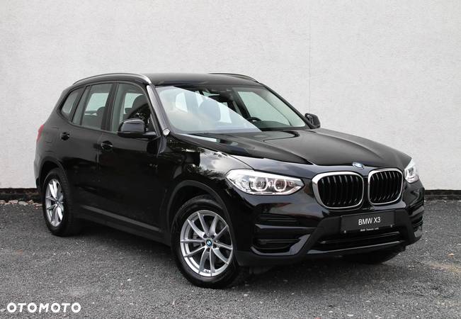 BMW X3 xDrive20i GPF - 9