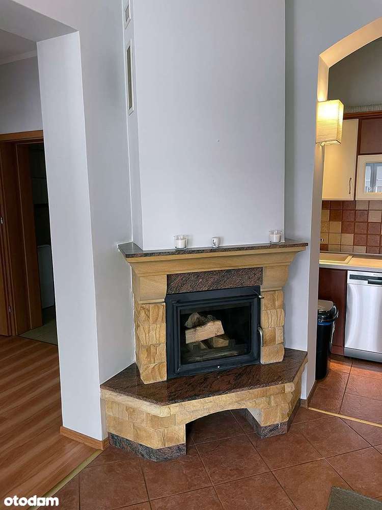 Mieszkanie w rynku z kominkiem i ogrz. miejskim i dwiema piwnicami - Pełny obrazek: 5/15