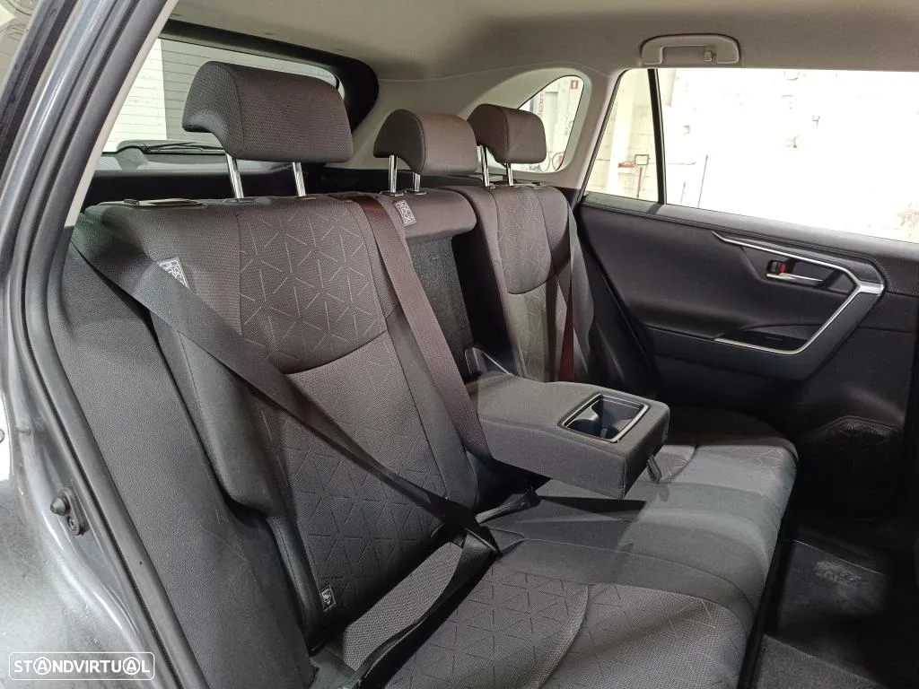 Toyota RAV4 2.5 HDF Comfort - 7