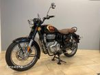 Royal Enfield Classic - 2