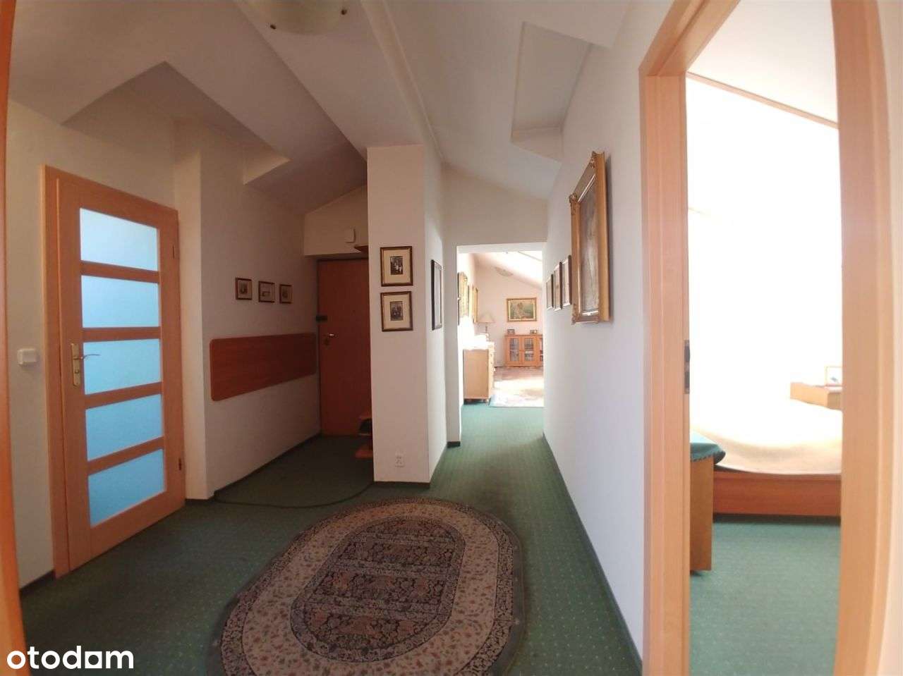 Ciekawe Ciche 3-Pokojowe W Świetnej Lokalizacji-7