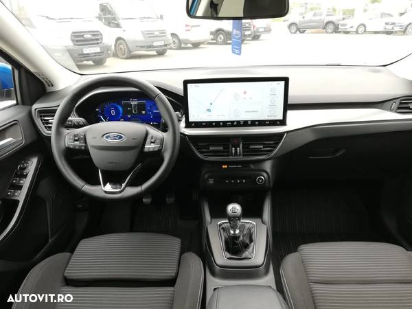 Ford Focus 1.0 EcoBoost MHEV Titanium X - 12