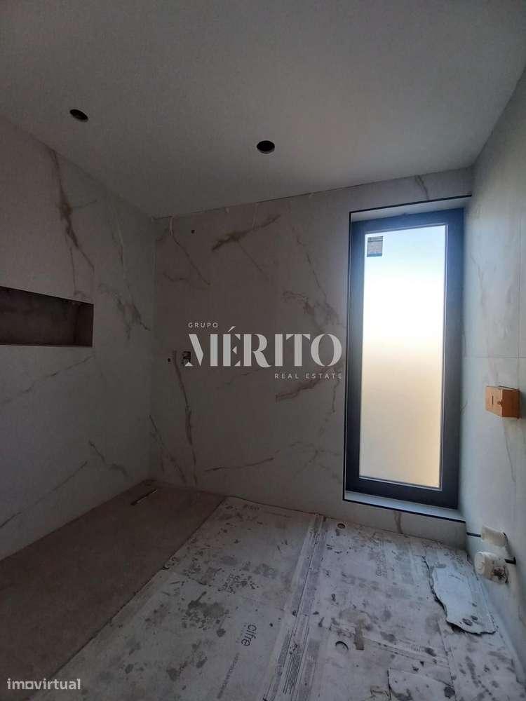 Moradia Geminada T3-24