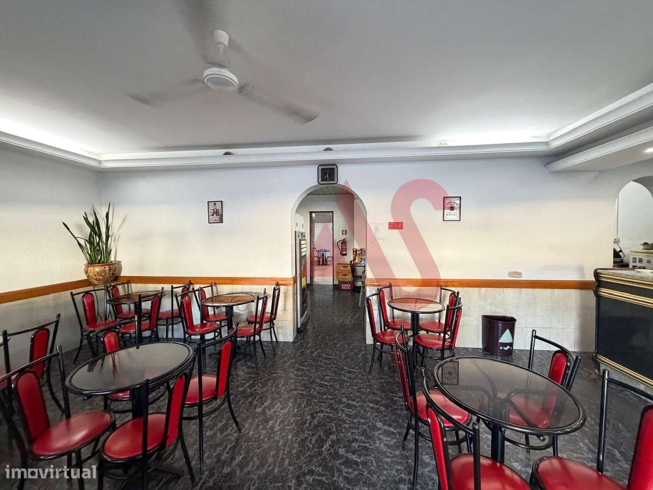 Trespasse de Café em Pleno Funcionamento | Mais de 30 Anos de Atividad-7