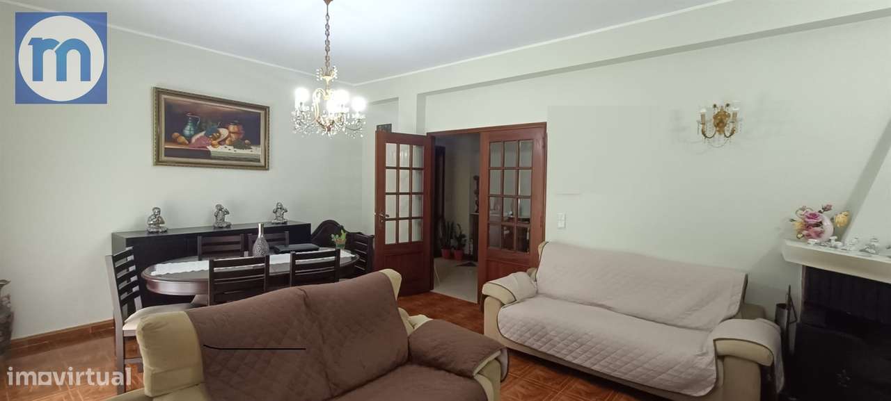 Moradia Geminada T5 Venda em Perafita, Lavra e Santa Cruz do Bispo,Mat-11