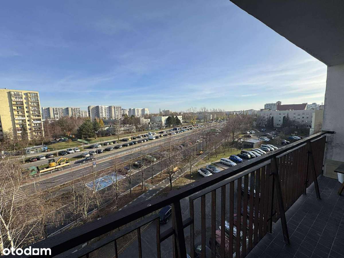 Trzy pokoje z dużym balkonem-4