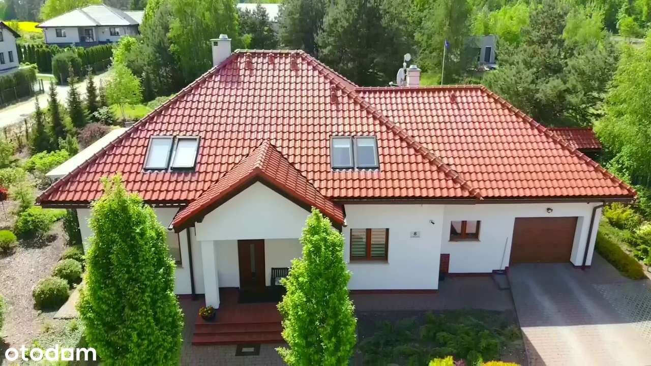 Przestronny dom z 6 pokojami w cichej okolicy-2