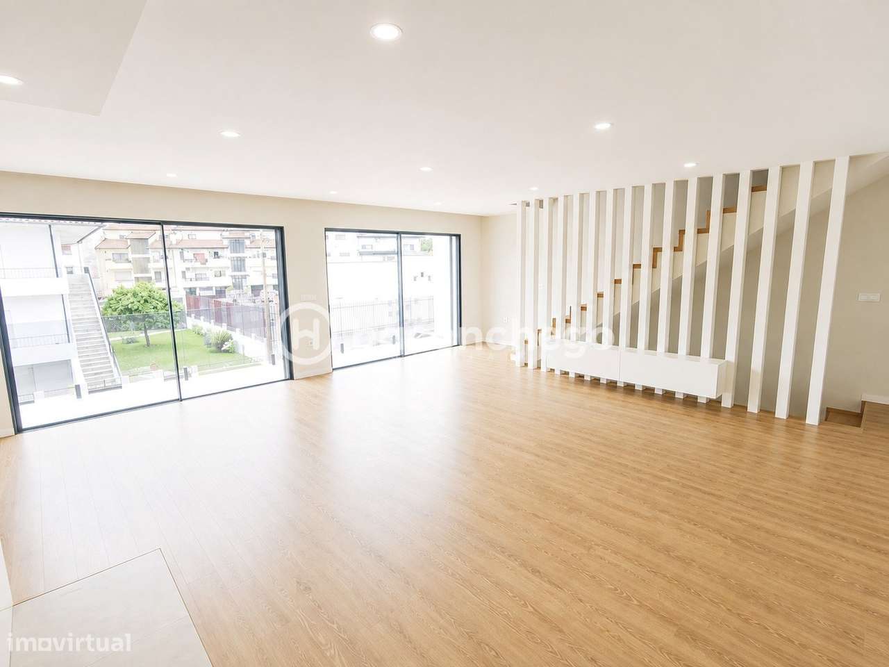 Apartamento T4 duplex com garagem e equipado Arcozelo Barcelos-5