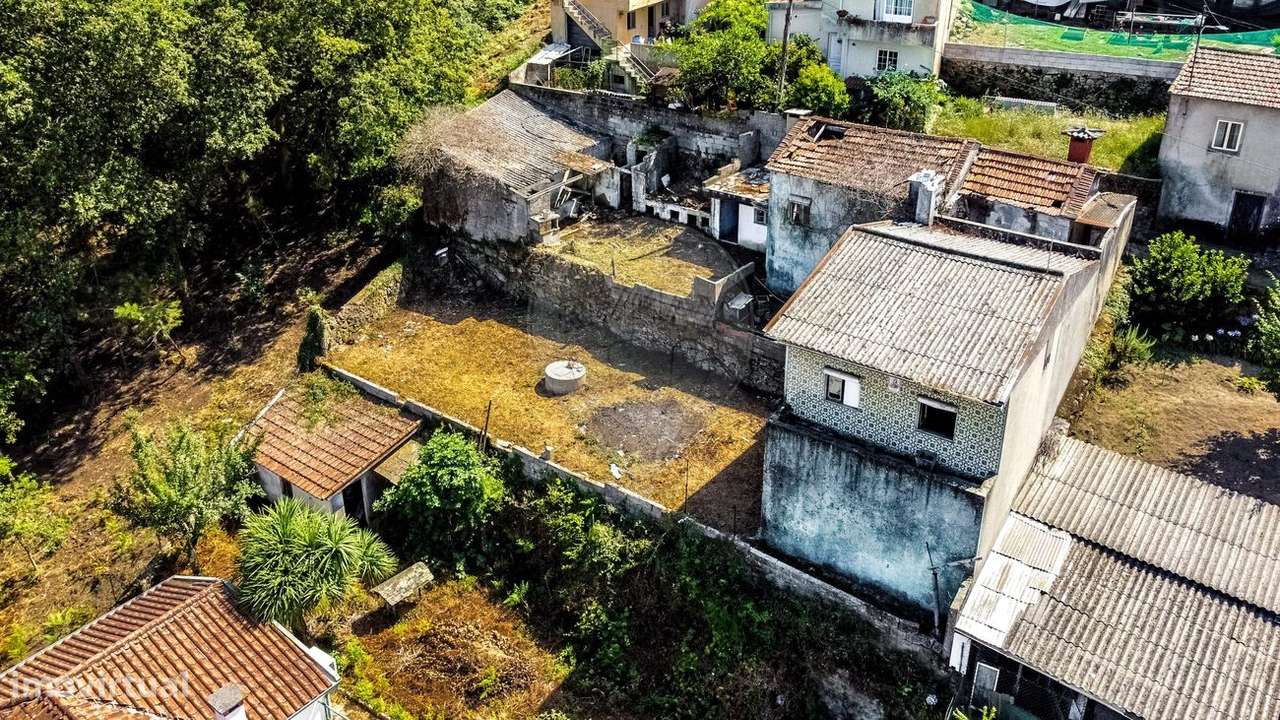 Moradia T2 para venda - Grande imagem: 2/32