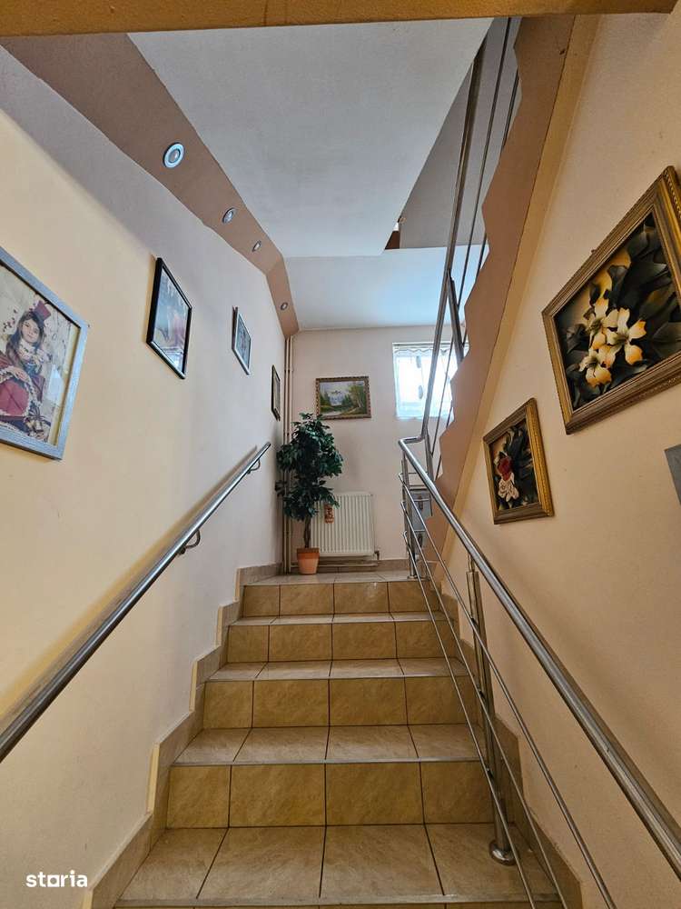 Casa aproape de Spitalul Județean-7