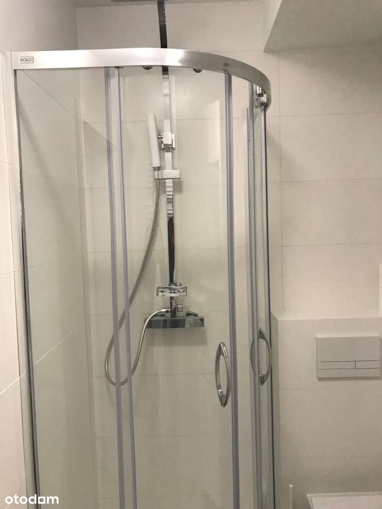 Gotowiec inwestycyjny w centrum Gdyni-17