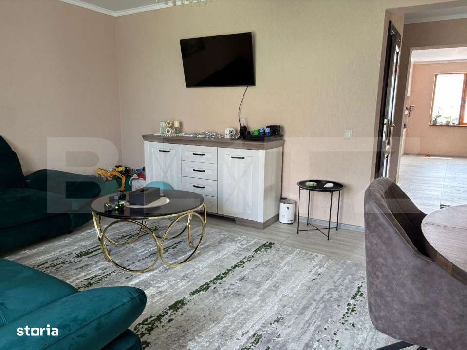 Casa cu 3 dormitoare, 186 mp, teren 696 mp, zona Paulesti - Imagine principală: 4/19