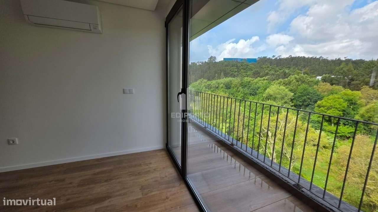 Moradia em Banda T3 com terraço em Gondomar - Grande imagem: 2/54