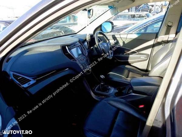 Dezmembrez Hyundai Santa Fe DM [2012 - 2016] Crossover 5-usi 2.2 CRDi - 5