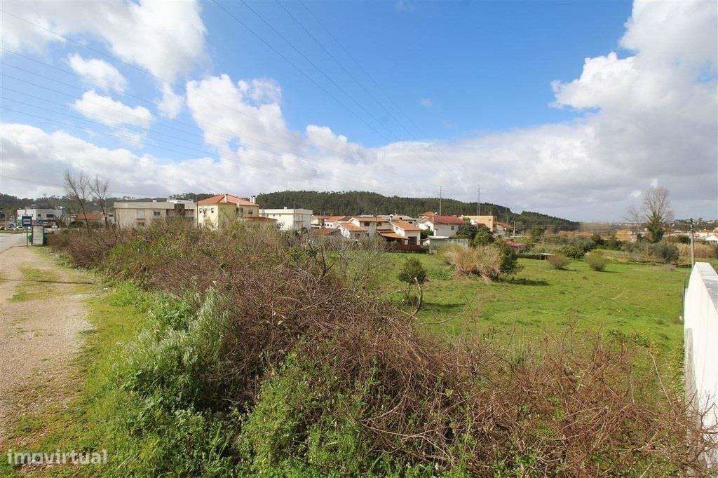 Terreno Urbano para construção no centro de Antanhol. - Grande imagem: 2/3