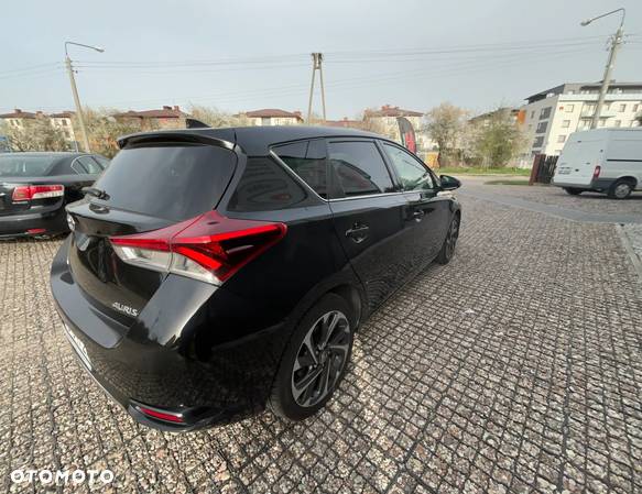 Toyota Auris 1.2 Turbo Edition-S - 3