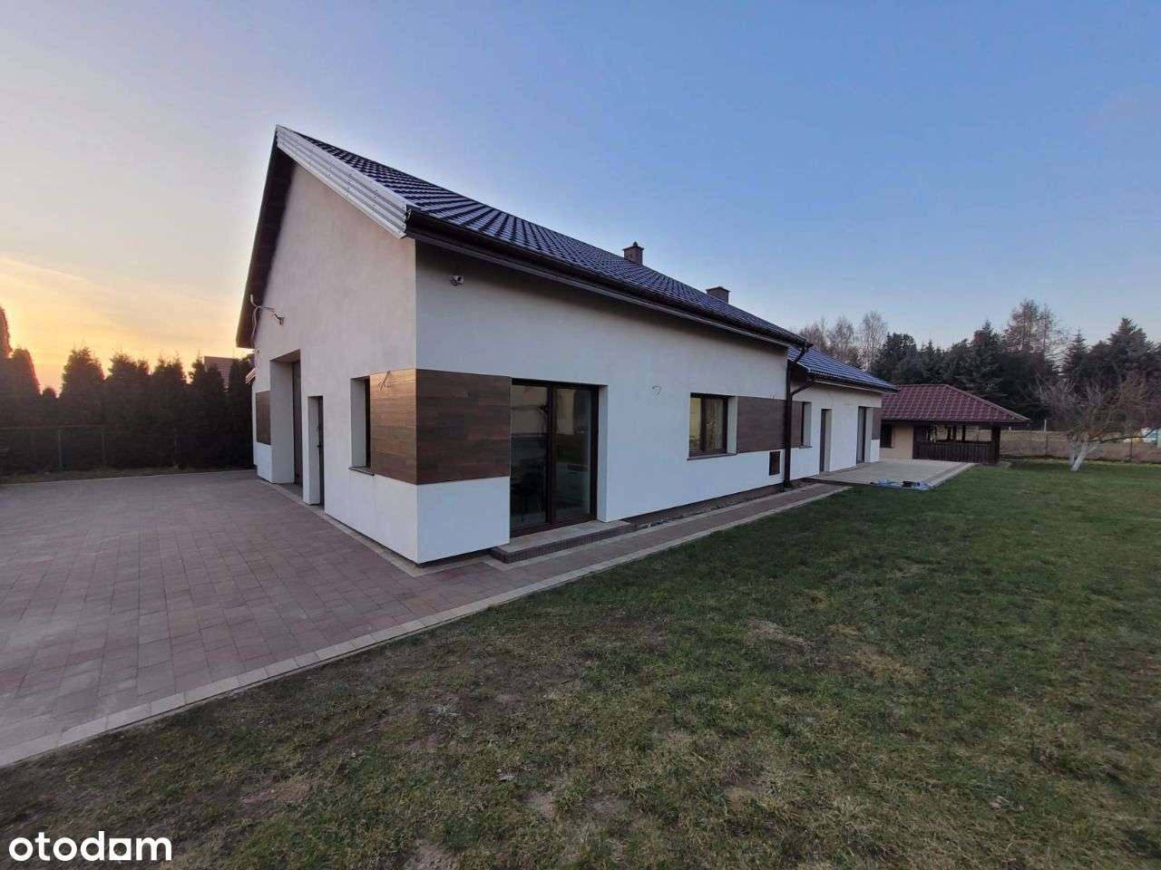 NOWY DOM Z MOŻLIWOŚCIĄ PROWADZENIA DZIAŁALNOŚCI GOSPODARCZEJ - Pełny obrazek: 5/20