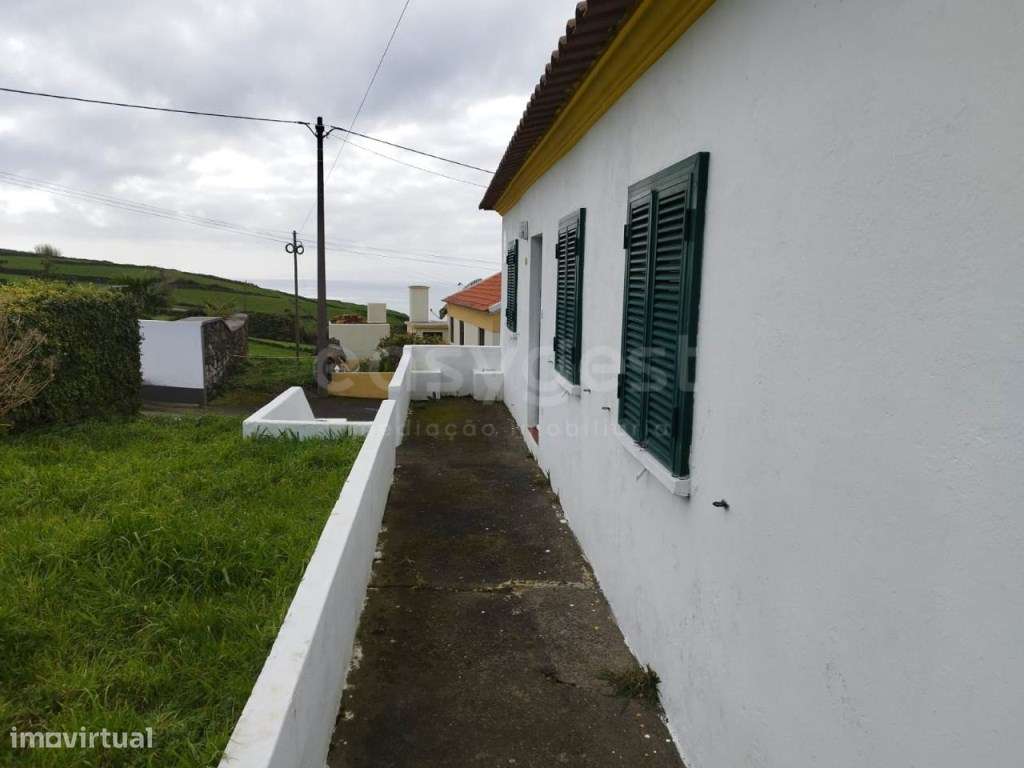 Moradia T4 Serreta - Ilha Terceira - excelentes vistas com quintal - Grande imagem: 4/22