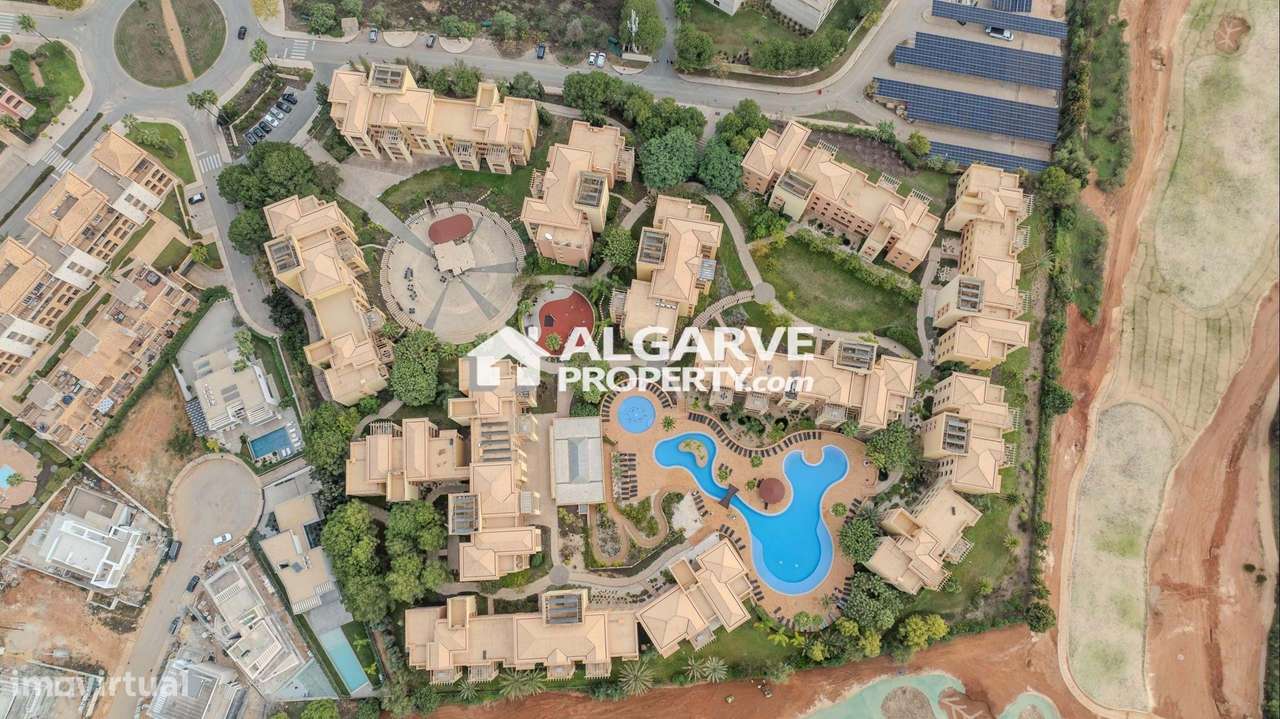 Apartamento de Luxo T2 junto ao Campo de Golfe Victoria em Vilamoura,-6