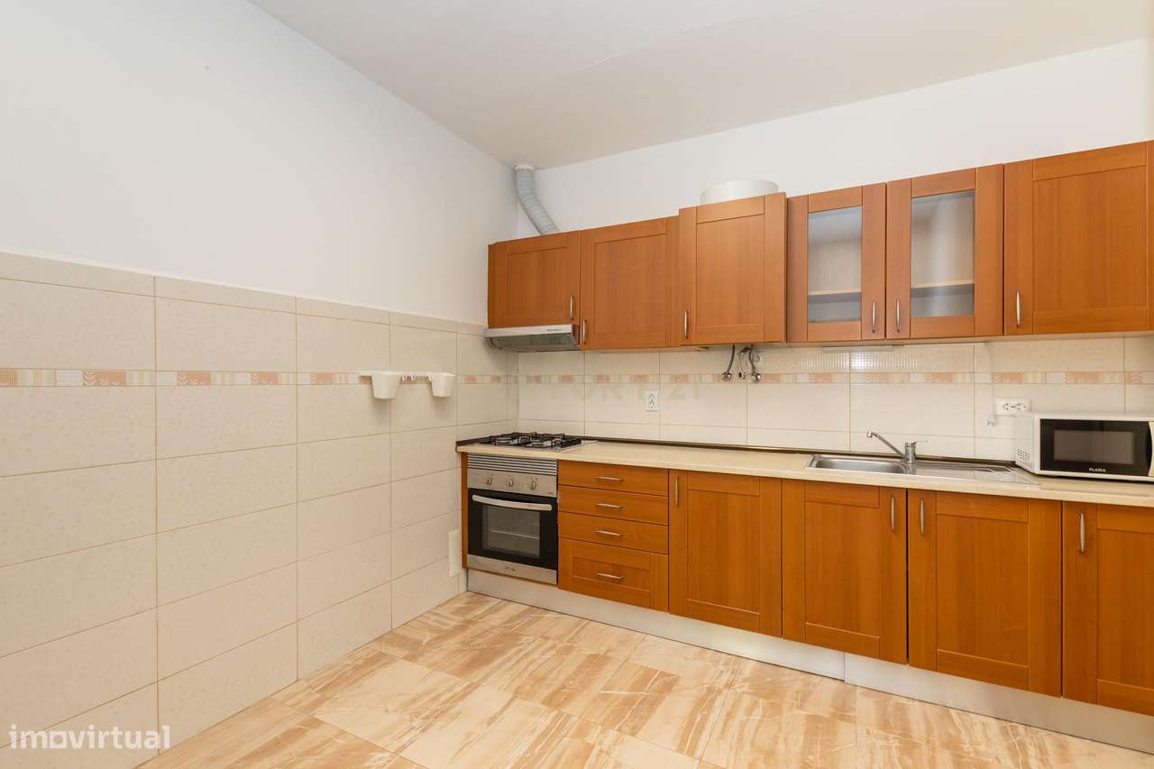 Moradia Térrea Isolada - Quinta das Laranjeiras, Fernão Ferro - Grande imagem: 4/29