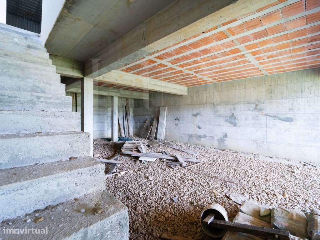 Terreno com benfeitorias | Santa Clara, Coimbra - Grande imagem: 4/30