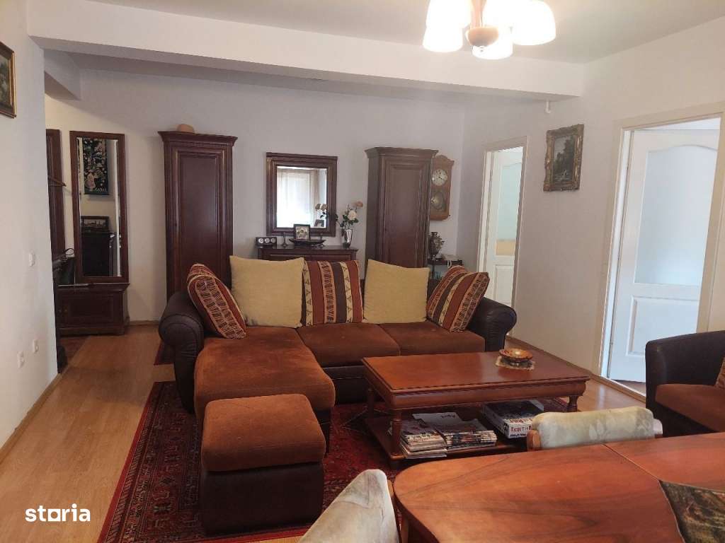 Apartament cu 3 cam. zona CENTRALA - STRAND la et:2-3