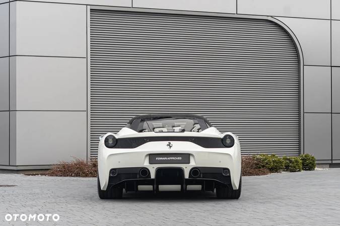 Ferrari 458 Italia Standard - 4