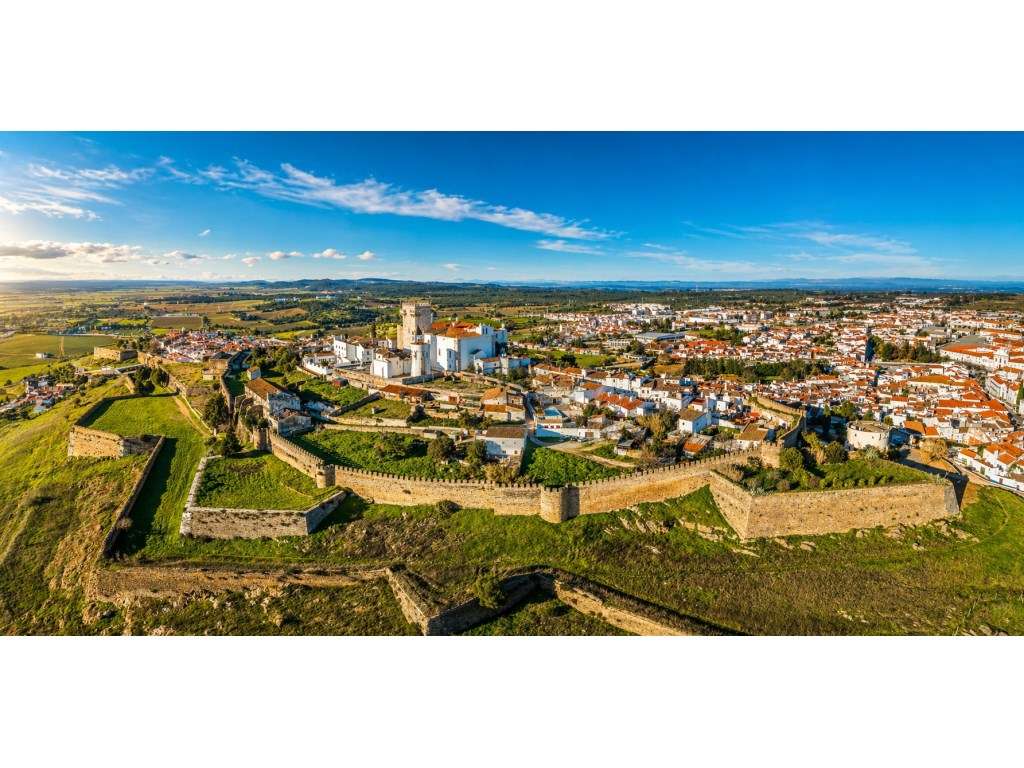 Moradia V3 com piscina e vista do castelo - Estremoz ECO Living-2