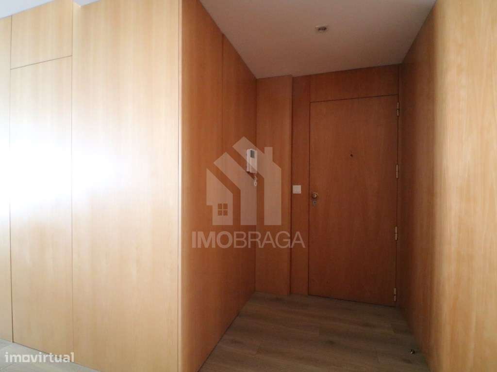 T3 REMODELADO | S. VICENTE, BRAGA | GARAGEM | ELEVADOR | VARANDA-14